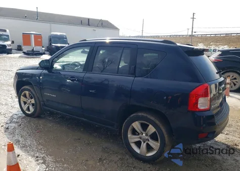 2012 Jeep Compass Sport z USA, uszkodzony, nr VIN 1C4NJDBB7CD637702